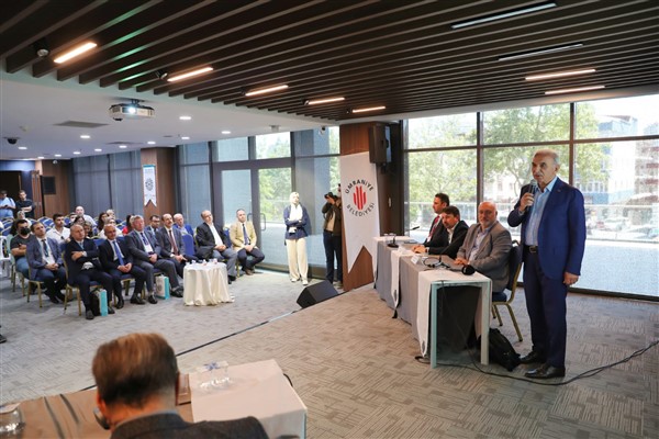 Ümraniye'de 'Türk Tarihinin Kadim Şehirleri Uluslararası Sempozyumu' gerçekleşti