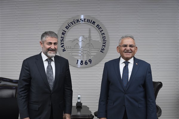 Bakan Nebati, Başkan Büyükkılıç'ı ziyaret etti
