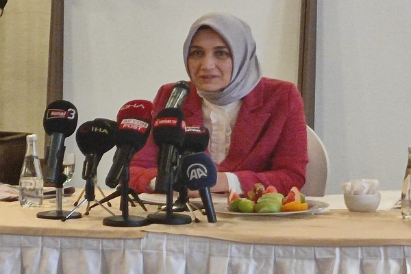 Vali YİĞİTBAŞI kahvaltıda basınla buluştu