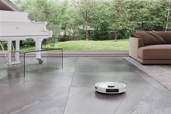 Yaz aylarında evlerin temizliği ECOVACS ROBOTICS'e emanet