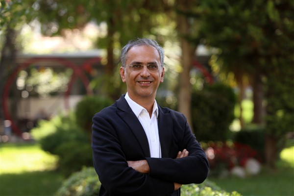 Barış Erdoğan: “Krizler, sapkın davranışları tetikleyebilir”