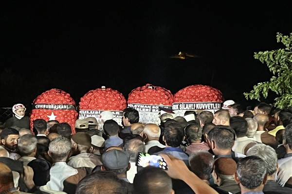 Şehide Zazaca ağıtlarla veda