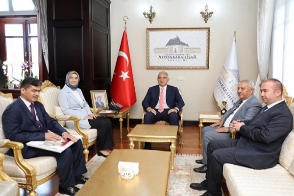 Bakan Ersoy, Vali Yiğitbaşı’nı ziyaret etti