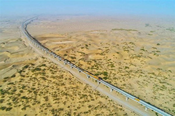 Hotan-Çakılık Demiryolu hizmete açıldı