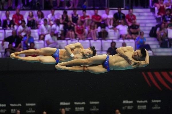 Çin, 2022 FINA Dünya Yüzme Şampiyonası’nda ilk altın madalyayı kazandı