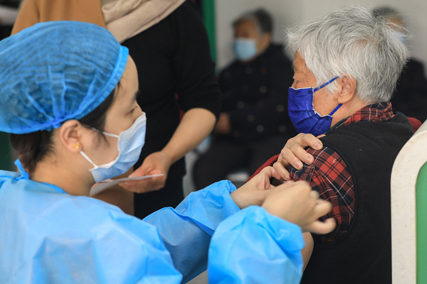 Çin’de yaşlı nüfusun yüzde 88,15’i aşılandı