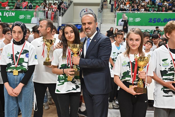 Büyükşehir Okul Spor Etkinlikleri sona erdi