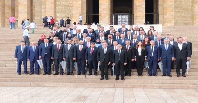 ATSO Heyeti Anıtkabir’i Ziyaret Etti
