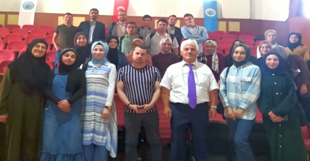 Baykara, AKÜ İslami Bilimler Fakültesi öğrencilerine bağımlıklarla İlgili konferans verdi