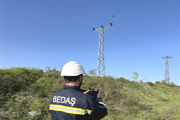 BEDAŞ, elektrik şebekelerine müdahale edilmemesi konusunda uyardı