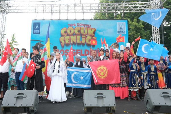 'Türk Dünyası Çocuk Şenliği' yapıldı