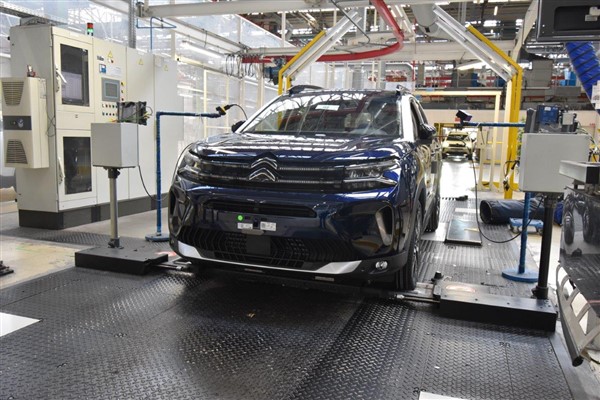 Konfor standartlarını yeniden belirleyen yeni Citroën C5 Aircross SUV’un üretimi başladı