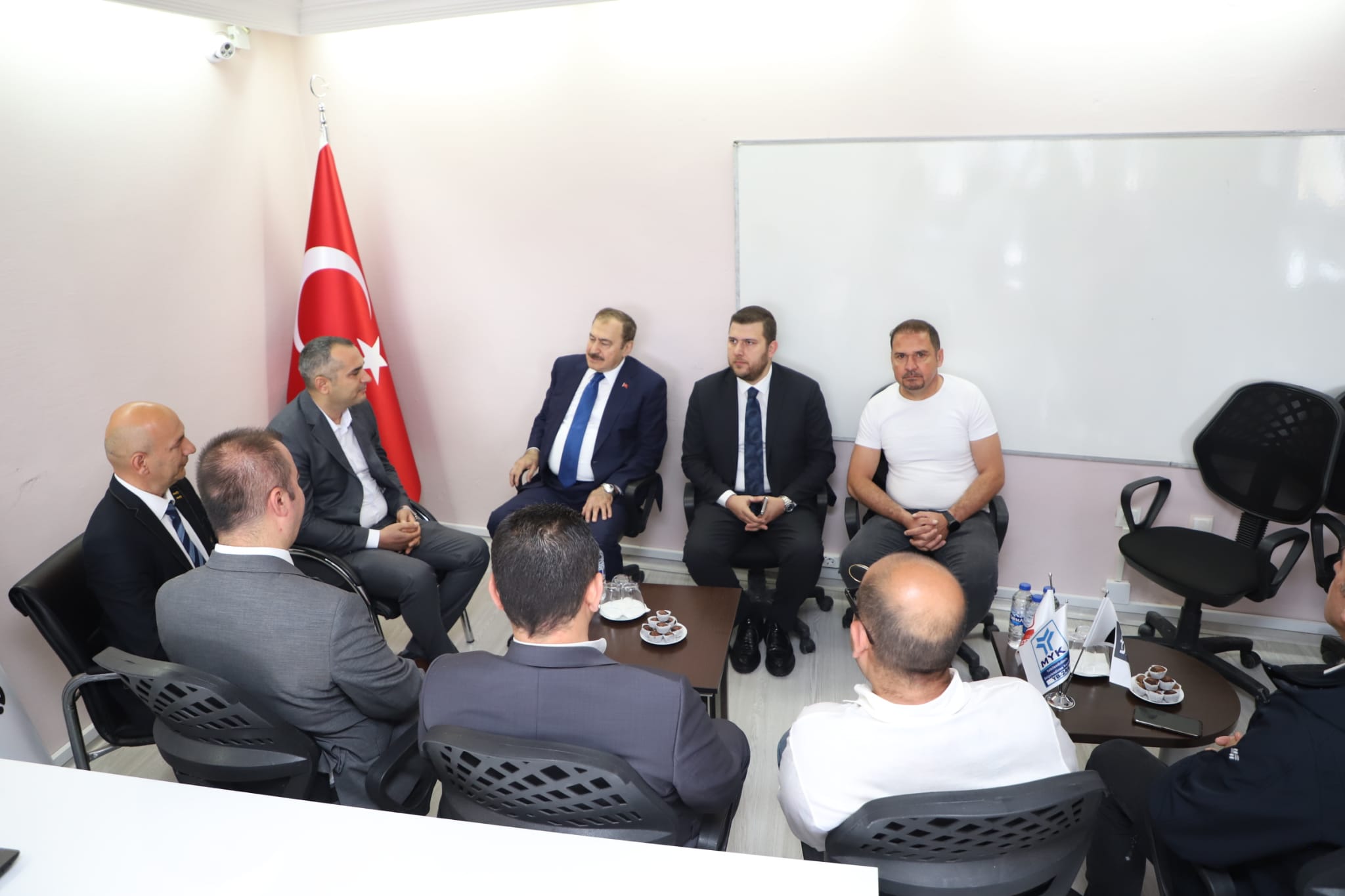 Ak Parti'den Afyon Basın ve Medya Derneği'ne Ziyaret