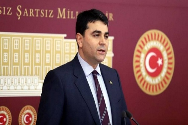 Uysal’dan akaryakıt fiyatlarına müdahale için siyasi partilere çağrı