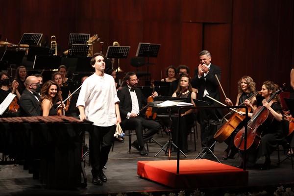 Genç yetenekten muhteşem konser