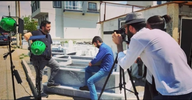 İlklerin Filmi Afyon'da çekildiAfyonkarahisar'daki ilk ve tek film şirketi olan Kale Film Yapım tarafından 