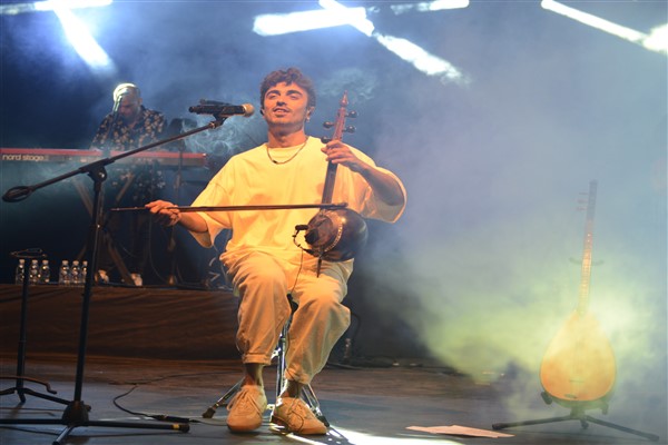 Açıkhava'da Mark Eliyahu rüzgarı