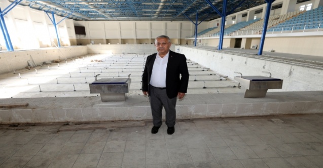 Olimpik Yüzme Havuzu Tadilatı Sürüyor