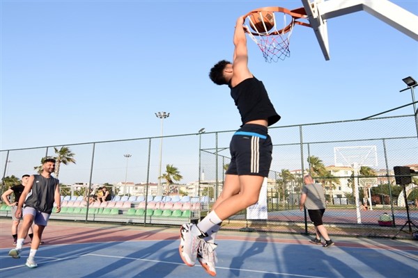 Streetball coşkusu Aliağa’da