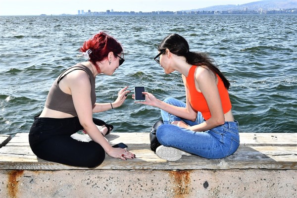 Karşıyaka’dan İnciraltı’na ücretsiz internet hizmeti başladı