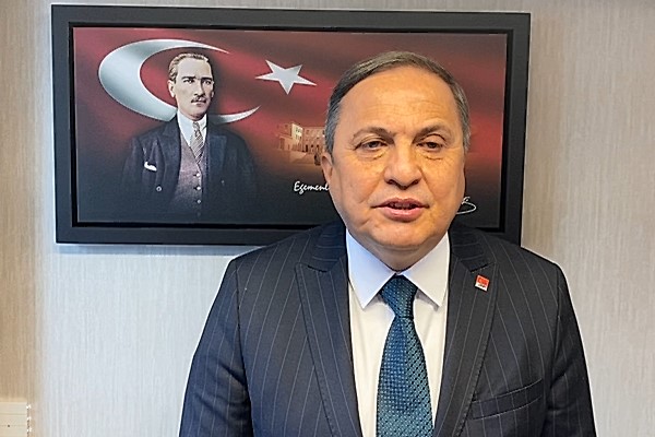 Torun: “Ankapark’a 801 milyon dolar harcayacağınıza altyapı yapsaydınız, 25 yıldır neredeydiniz?”