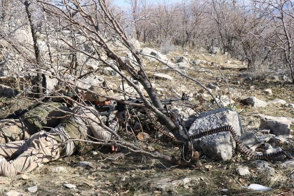16 PKK/YPG'li terörist etkisiz hale getirildi
