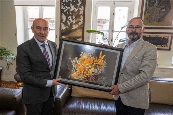 İzmir Körfezi’nde bir ilk