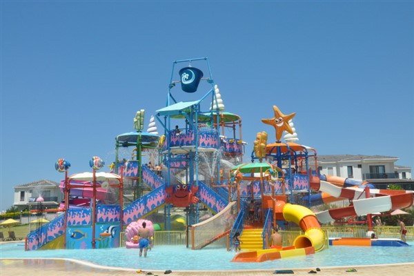 Oasis Aquapark’ı açılıyor