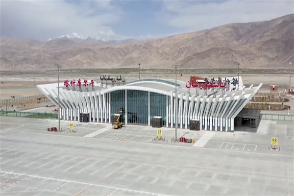 Xinjiang Uygur Özerk Bölgesi’nin 24’üncü havalimanı uçuşlara açıldı