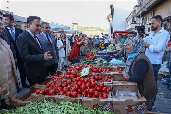 Babacan ile esnaf arasında dolar ve altın diyalogu