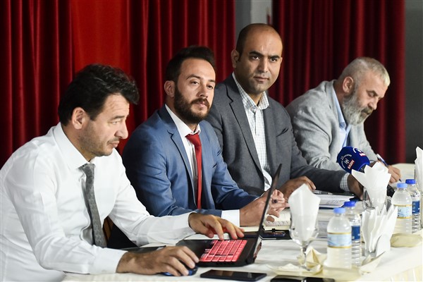 ABB'nin ''Muhtarlar müzakere ediyor'' programı