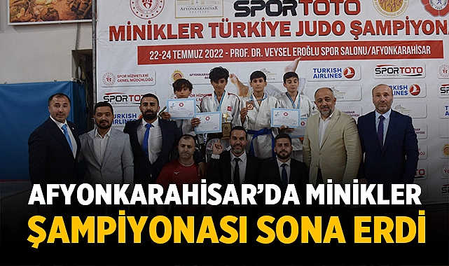 Afyon'da Minikler Judo Şampiyonası sona erdi