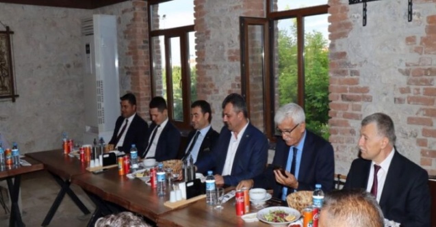 Emirdağ Belediye Başkanı Serkan Koyuncu veda yemeği verdi