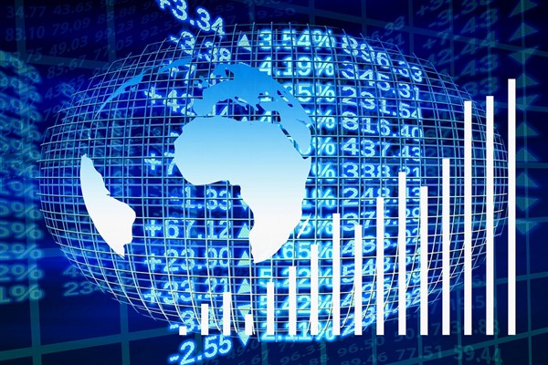 Inflation, oil, monetary policy variables