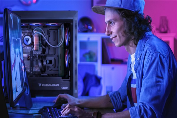 PC oyuncularının kişiselleştirilmiş bilgisayar ve güçlü donanım ihtiyacı artıyor