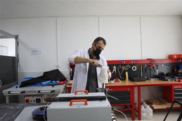 Ortez Protez Yapım ve Uygulama Merkezi, engellilerin yaşamına dokunuyor