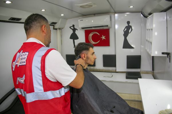 Adana'da şehit ve gazi yakınlarına özel hizmet