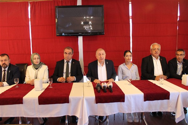 Zafer Partisi Başkanı Özdağ: