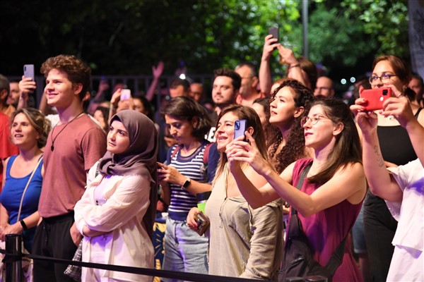 Kalamış Yaz Festivali’yle keyifli yaz akşamları devam ediyor