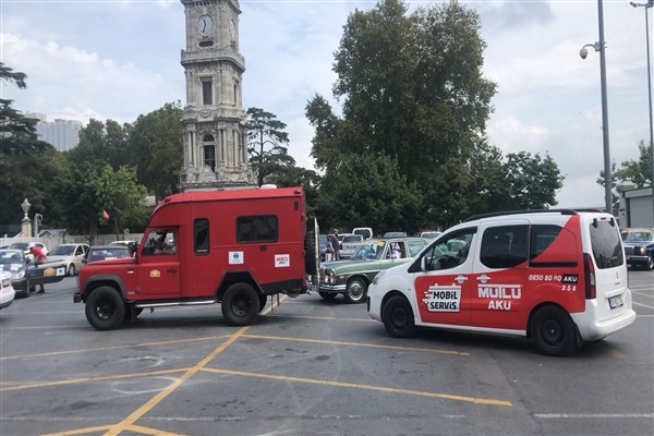 İstanbul’un kalbi Dolmabahçe’de İpek Yolu Rallisi heyecanı yaşandı