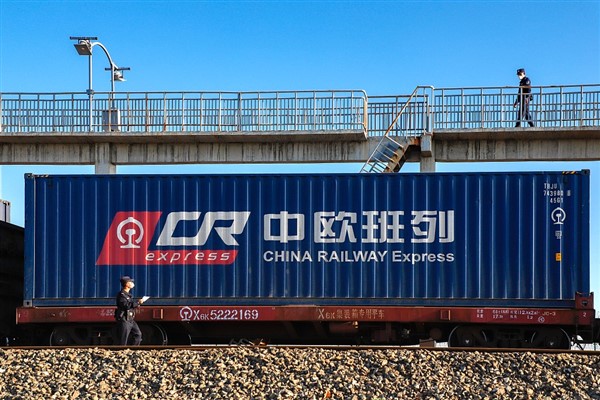 Xinjiang’dan Avrupa’ya yük treni sayısı ortalama yüzde 55,1 arttı