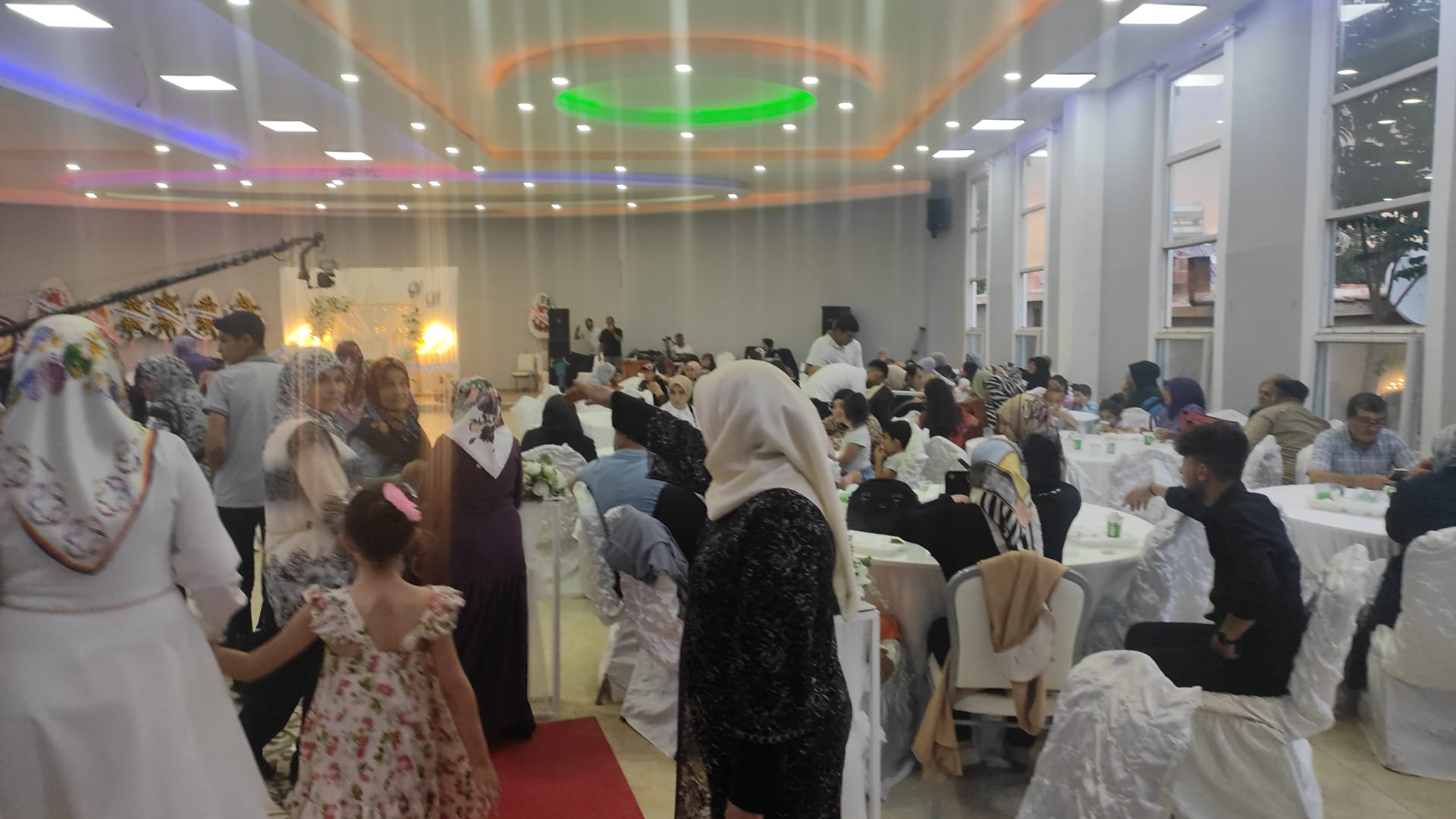 Belediye kendi kurumlarını denetlemiyor mu?