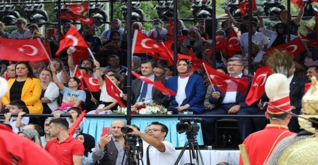 Afyonkarahisar Zaferin 100.Yılını Coşkuyla Kutladı