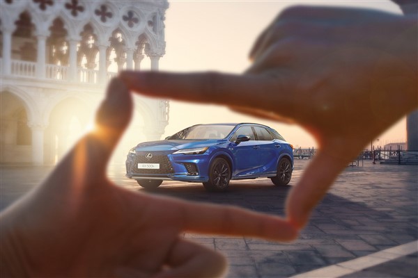 Venedik Film Festivali’nde gözler yine Lexus modellerinde olacak