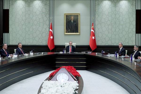 YAŞ, Cumhurbaşkanı Erdoğan başkanlığında toplandı