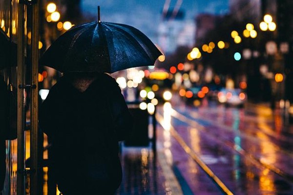 İstanbul'a beklenen yağmur ve serin hava geliyor