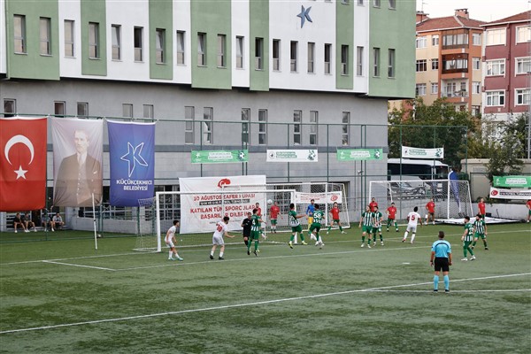 Zafer kupası Yeşilova Esnafspor’un