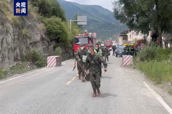 Sichuan’da 6,8 büyüklüğünde deprem