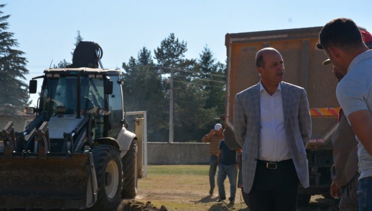 Şuhut’a 2 adet futbol Sahası yapımına başlandı