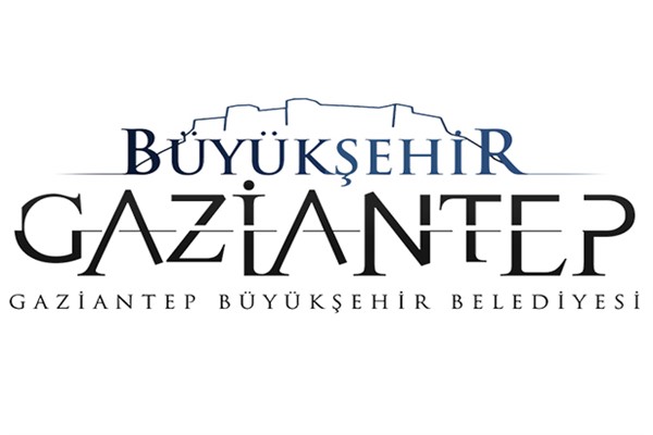Gaziantep’te yangına müdahale eden itfaiyeci şehit oldu
